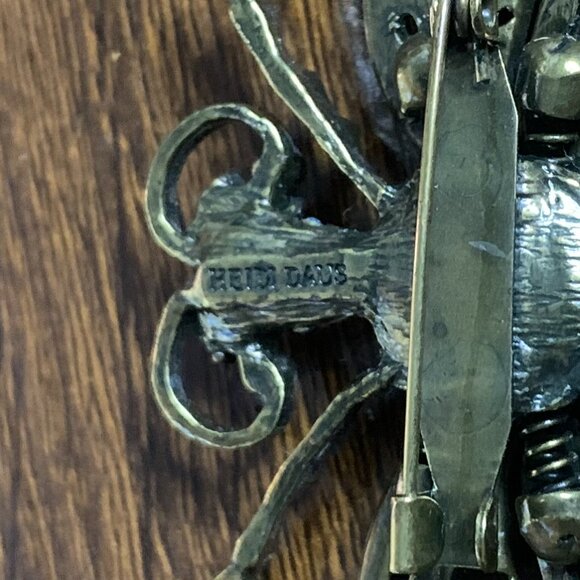 Heidi Daus Crystal Dragonfly Pin - Picture 4 of 6